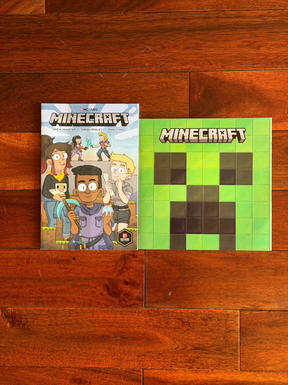 Minecraft Green Creeper Game Board - Official Mojang Home Games